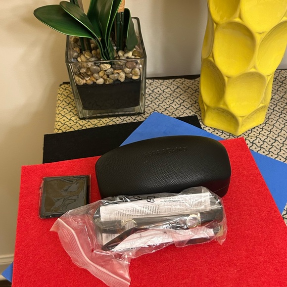 Salvatore Ferragamo Brown Sunglasses - Picture 6 of 6